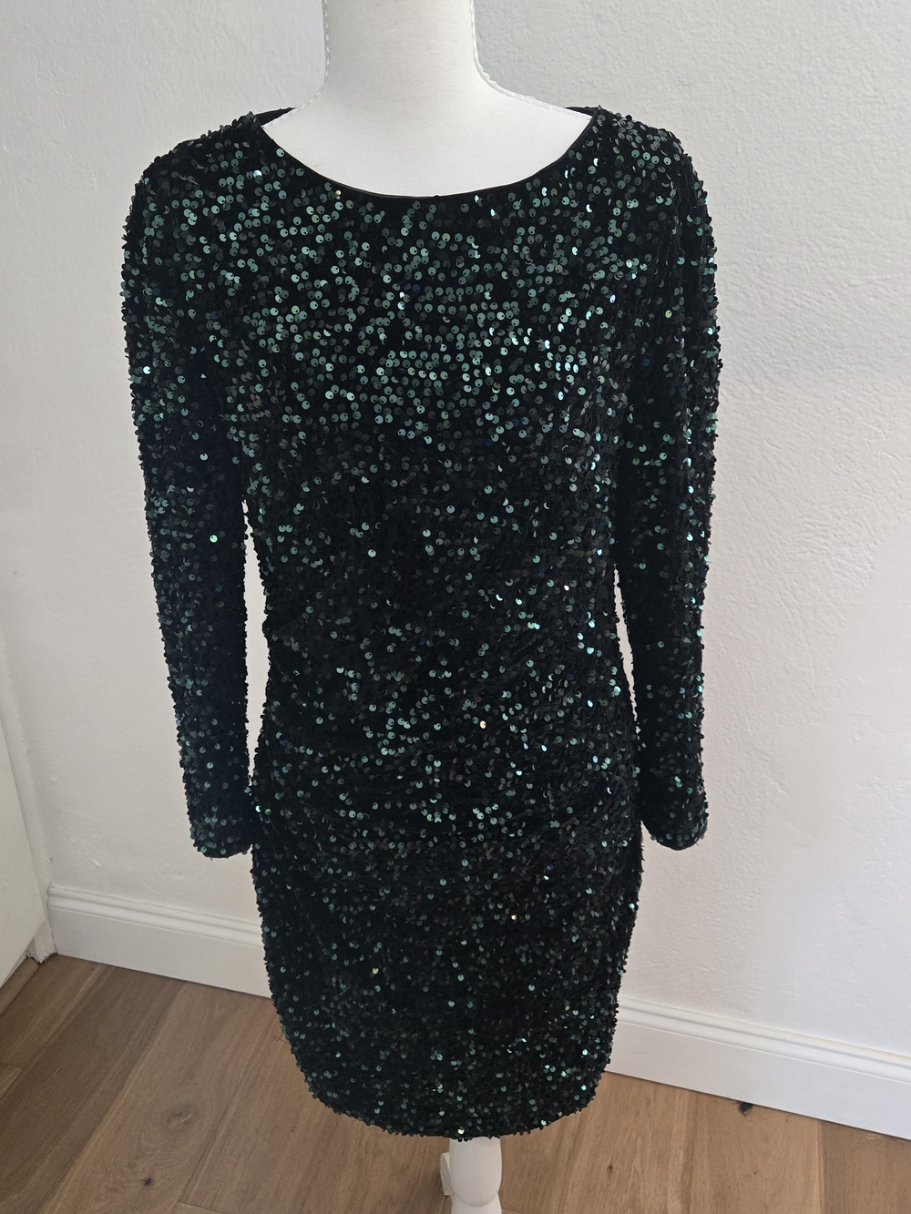 Nanette Lepore Emerald Sequin Long-Sleeve Bodycon Dress